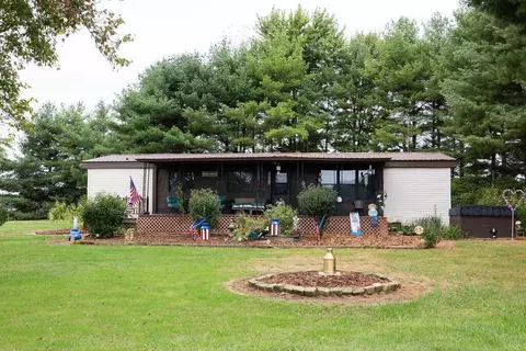 3265 Centerville Green Camp Rd, Prospect, OH 43342