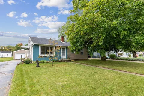 713 Lake Ave, Saint Marys, OH 45885