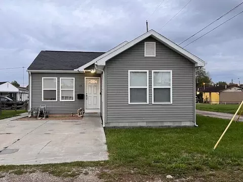 115 E 14th St, Wellston, OH 45692 photo 2