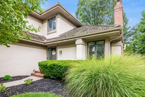188 Green Springs Dr, Columbus, OH 43235