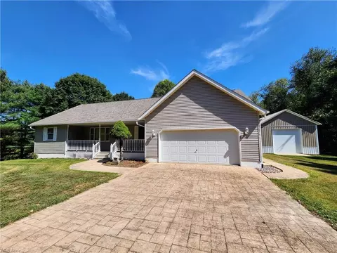 8602 Goddard Craft Ln, Cambridge, OH 43725
