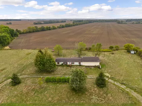 4005 Hickory Bend Rd, Circleville, OH 43113