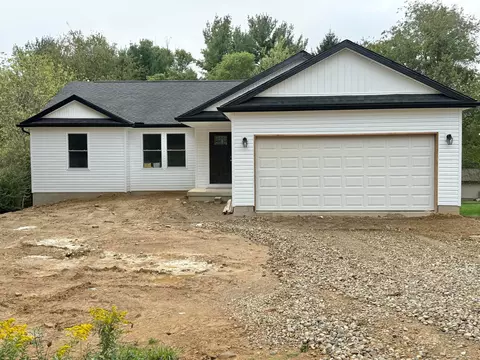 69 Baldwin Ct, Howard, OH 43028