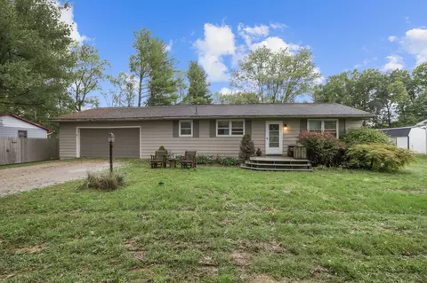 3320 Creamery Rd, Nashport, OH 43830