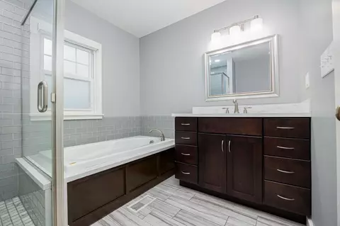 Bath - 1000 E 5th Ave, Lancaster, OH 43130 photo 5 of 5