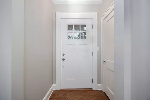 Entry Way - 1000 E 5th Ave, Lancaster, OH 43130 photo 1 of 1