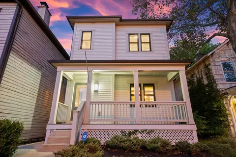 812 Summit St #A, Columbus, OH 43215