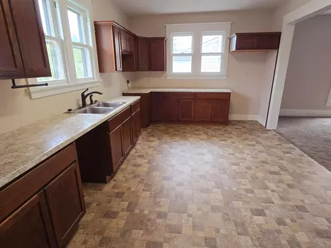 Kitchen - 325 Mcclain Ave, Coshocton, OH 43812 photo 4 of 4