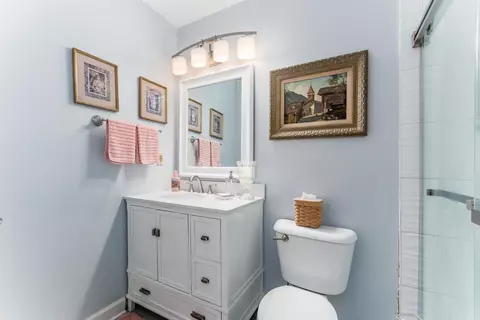 Bath - 1896 Barnard Dr, Powell, OH 43065 photo 1 of 2