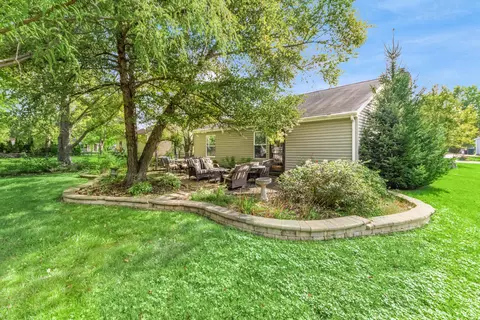 Exterior - 1896 Barnard Dr, Powell, OH 43065 photo 9 of 11