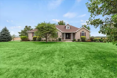 6570 Old Columbus Rd, South Vienna, OH 45369