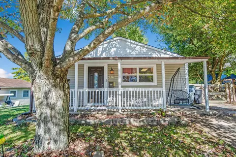 236 Sunset Dr, Johnstown, OH 43031