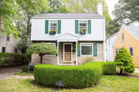 38 N Roosevelt Ave, Columbus, OH 43209