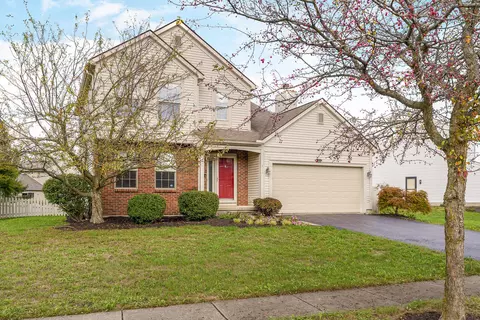 511 Bellcrest Ct, Pataskala, OH 43062