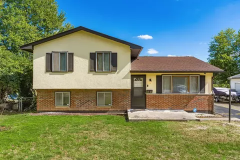 1598 Courtright Rd, Columbus, OH 43227