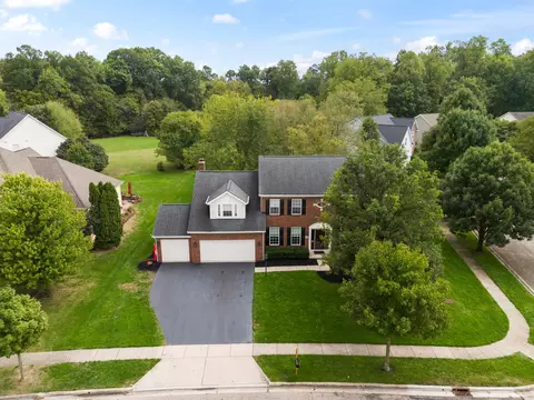 7564 Windsor Dr, Dublin, OH 43016 photo 2