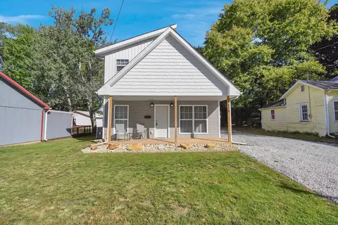 118 E Walnut St, Cardington, OH 43315