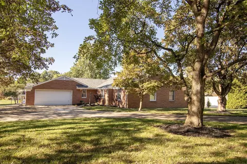 370 Baldwin Dr, Lancaster, OH 43130