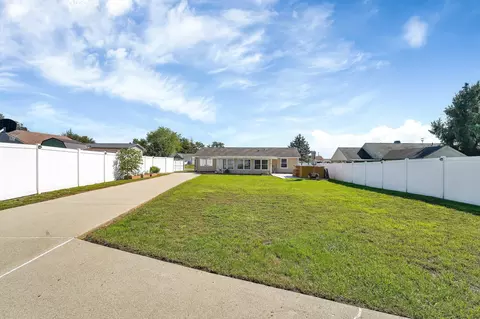 1905 Cheyenne Dr, Circleville, OH 43113 photo 27