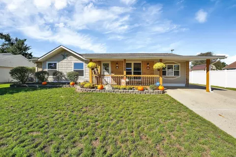 1905 Cheyenne Dr, Circleville, OH 43113 photo 3