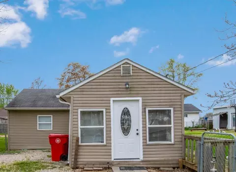 211 Toland St, London, OH 43140