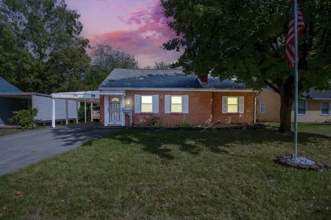 370 Old Village Rd, Columbus, OH 43228