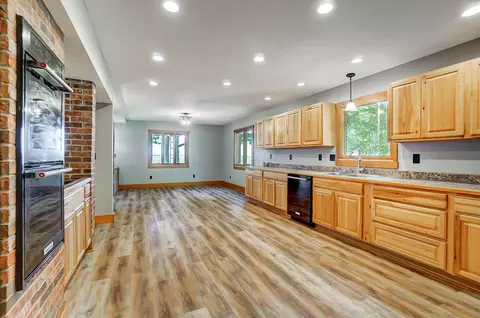 Kitchen - 632 Bowman Rd, Springfield, OH 45505 photo 5 of 5