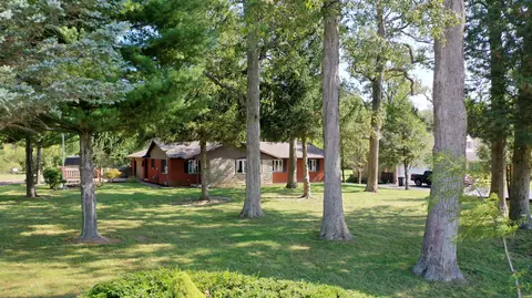 Exterior - 632 Bowman Rd, Springfield, OH 45505 photo 27 of 31
