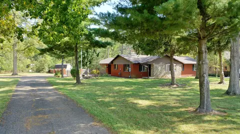 632 Bowman Rd, Springfield, OH 45505
