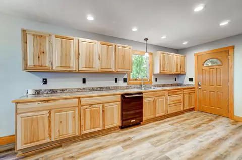 Kitchen - 632 Bowman Rd, Springfield, OH 45505 photo 1 of 5