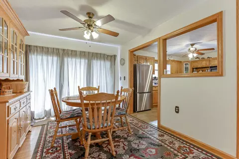 Dining - 12148 Middlefork Rd, Amanda, OH 43102 photo 1 of 2