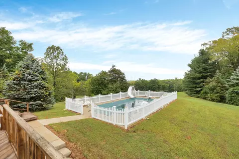 Exterior - 12148 Middlefork Rd, Amanda, OH 43102 photo 6 of 16
