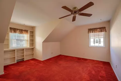 Bedroom - 550 Willow Ln, Circleville, OH 43113 photo 4 of 10