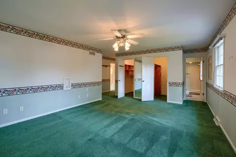 Bedroom - 550 Willow Ln, Circleville, OH 43113 photo 7 of 10