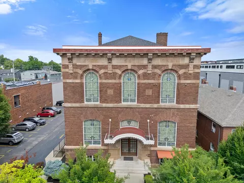 1276 N High St #202, Columbus, OH 43201