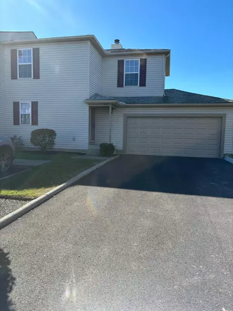 5697 Kilbury Ln #125F, Hilliard, OH 43026