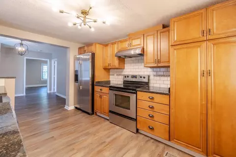 1533 Aberdeen Ave, Columbus, OH 43211