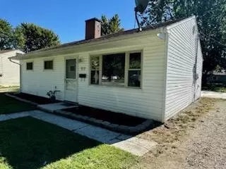 717 Glenwood Ave, Fostoria, OH 44830