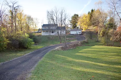 5332 Watkins Rd SW, Pataskala, OH 43062