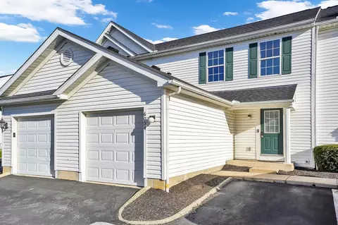 6054 Brice Park Dr #15B, Canal Winchester, OH 43110