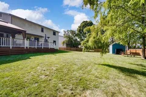 Exterior - 2204 Stratingham Dr, Dublin, OH 43016 photo 10 of 13