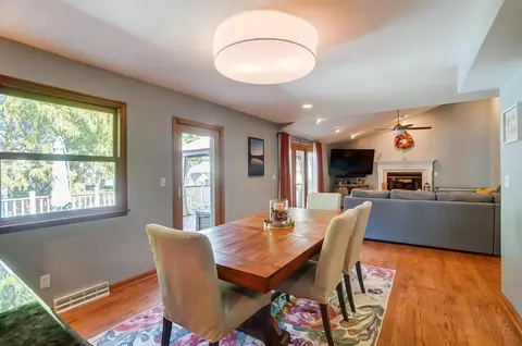 Dining - 2204 Stratingham Dr, Dublin, OH 43016 photo 3 of 3