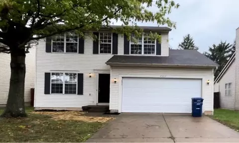 2927 Blue Moon Dr, Columbus, OH 43232