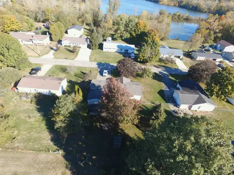 View/Area - 23 Simons Ave, Fredericktown, OH 43019 photo 3 of 6