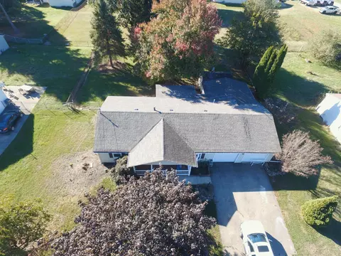 View/Area - 23 Simons Ave, Fredericktown, OH 43019 photo 1 of 6