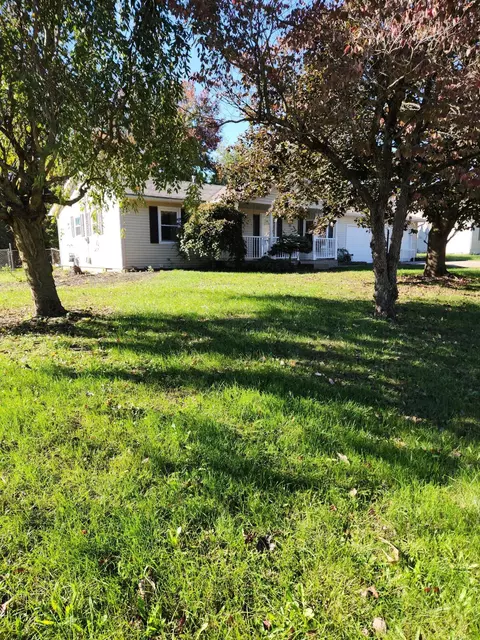 Exterior - 23 Simons Ave, Fredericktown, OH 43019 photo 5 of 15