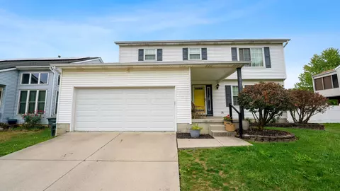 2790 Raphael Dr, Columbus, OH 43232