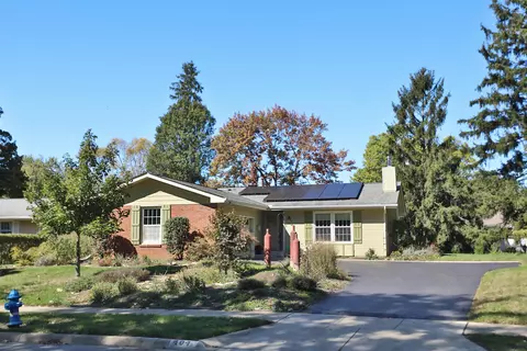 404 Pittsfield Dr, Worthington, OH 43085