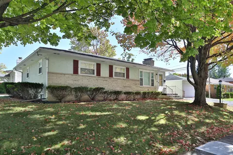 4496 Okell Rd, Columbus, OH 43224