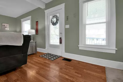 563 Maple St, Mansfield, OH 44906 photo 4
